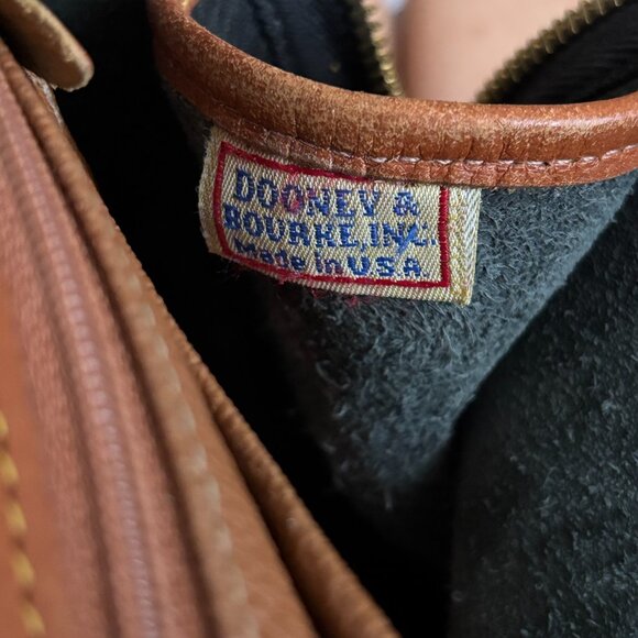 Authentic Vintage Dooney & Bourke Leather Dark Blue Domed Satchel Bag - R144 BL - Picture 11 of 12